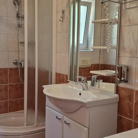 Nautico With Swimming Pool Apartman