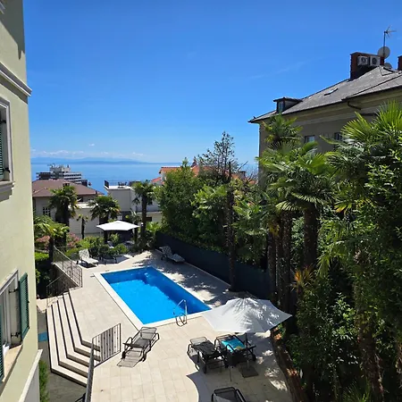 Nautico With Swimming Pool Opatija