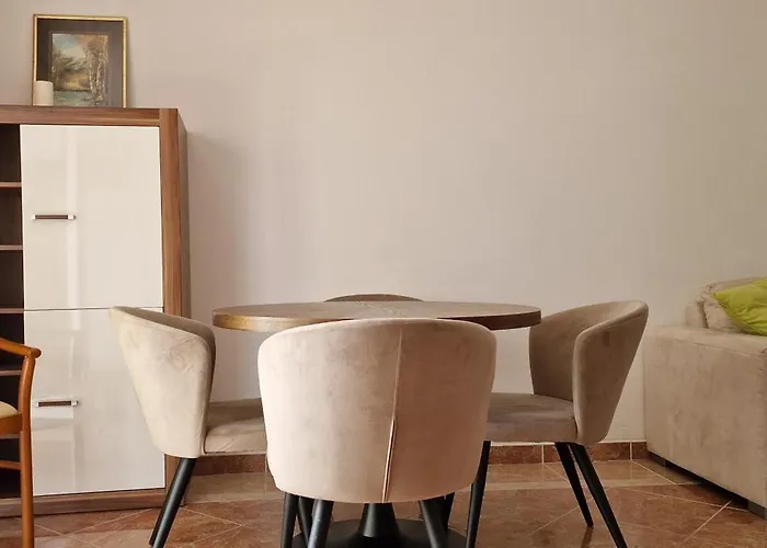 Nautico With Swimming Pool * Opatija