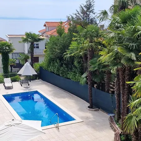 Apartment Nautico With Swimming Pool Opatija